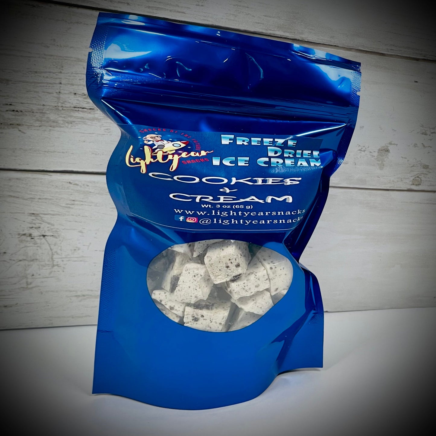 ICE CREAM - COOKIES & CREAM